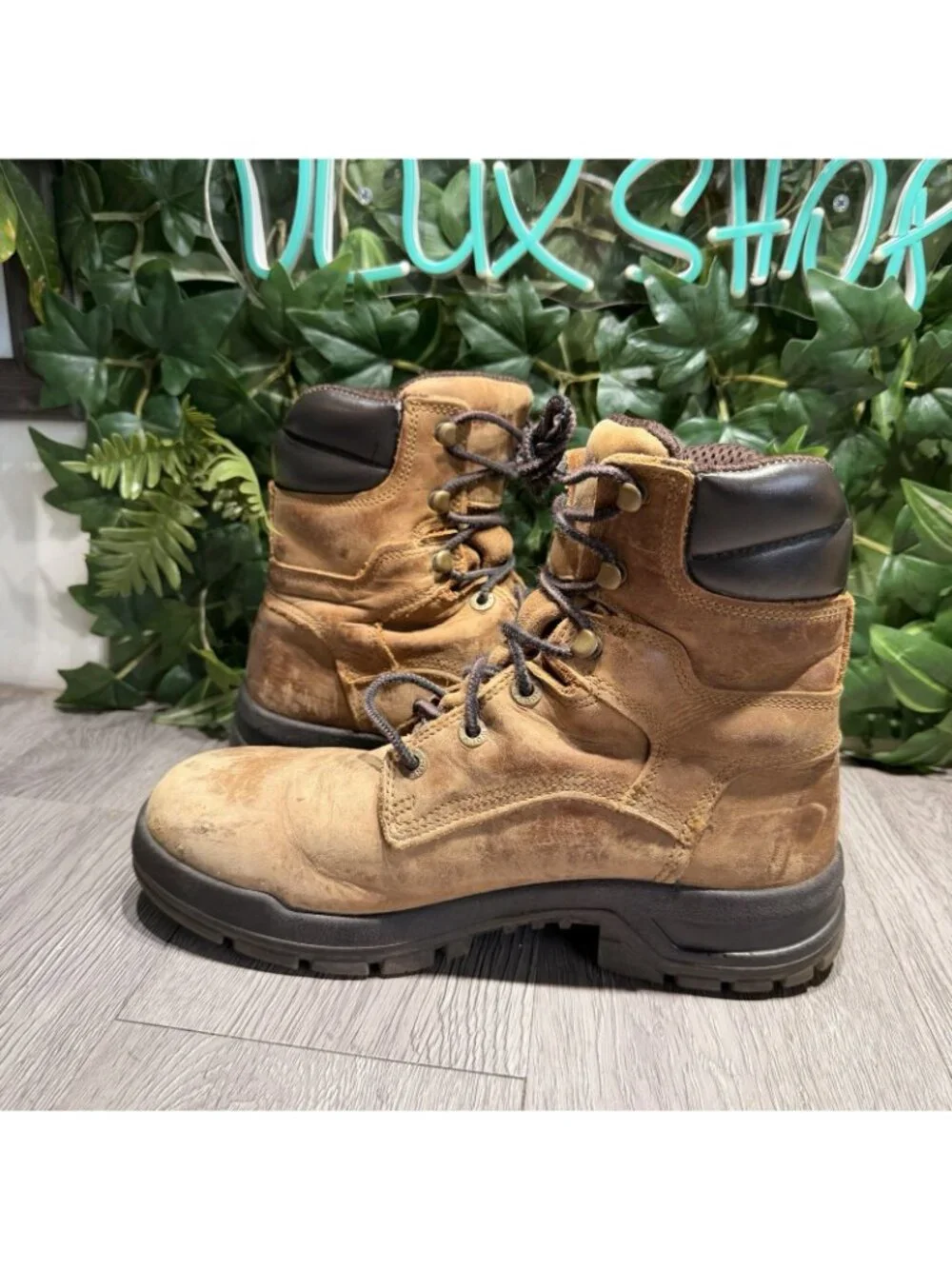 WOLVERINE W190020 8” RAMPARTS WATERPROOF DURASHOCKS MEN'S WORK BOOT SZ 8.5